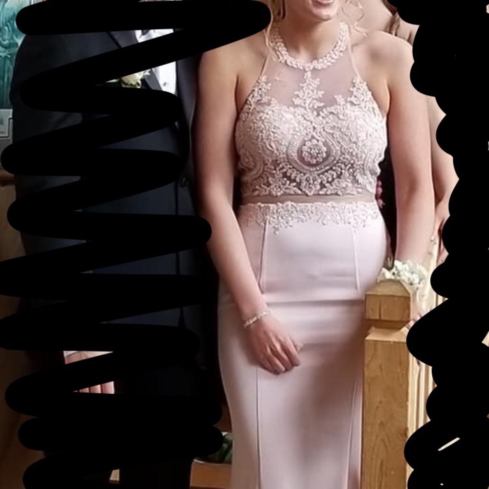 Prom dress - Picture 3 of 4
